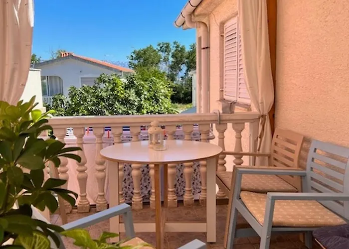 With Parking Space Sabunike, Zadar - 24172 Apartmán